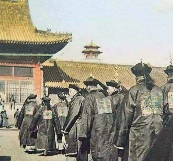 清朝灭亡时间和原因（清朝覆灭于1912年） 第1张