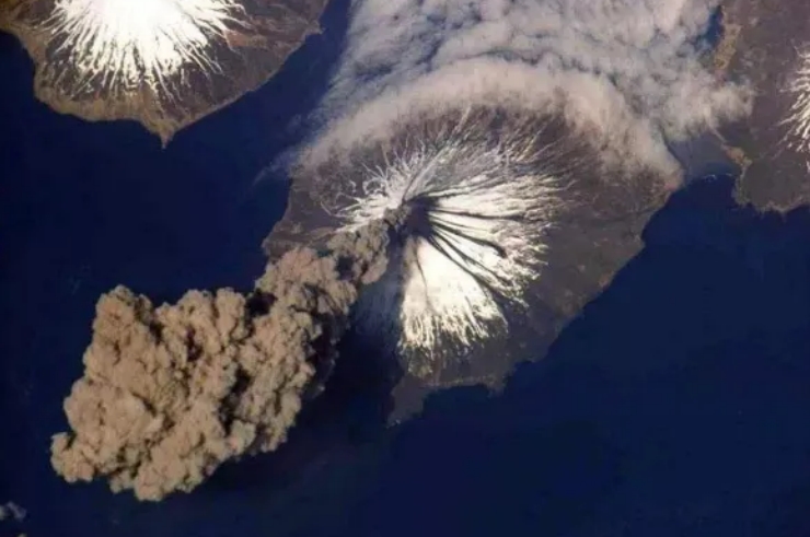 世界十大超级火山排名 世界火山爆发威力排名 第1张