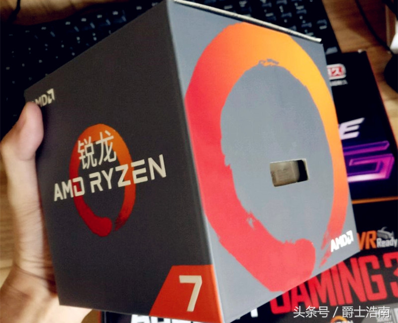 AMD 1700锐龙处理器开箱体验：鲁大师跑分近15万！ 第1张