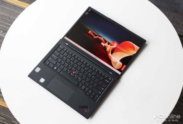 传承经典+与时俱进！第十代ThinkPad X1 Carbon 2022评测 第7张