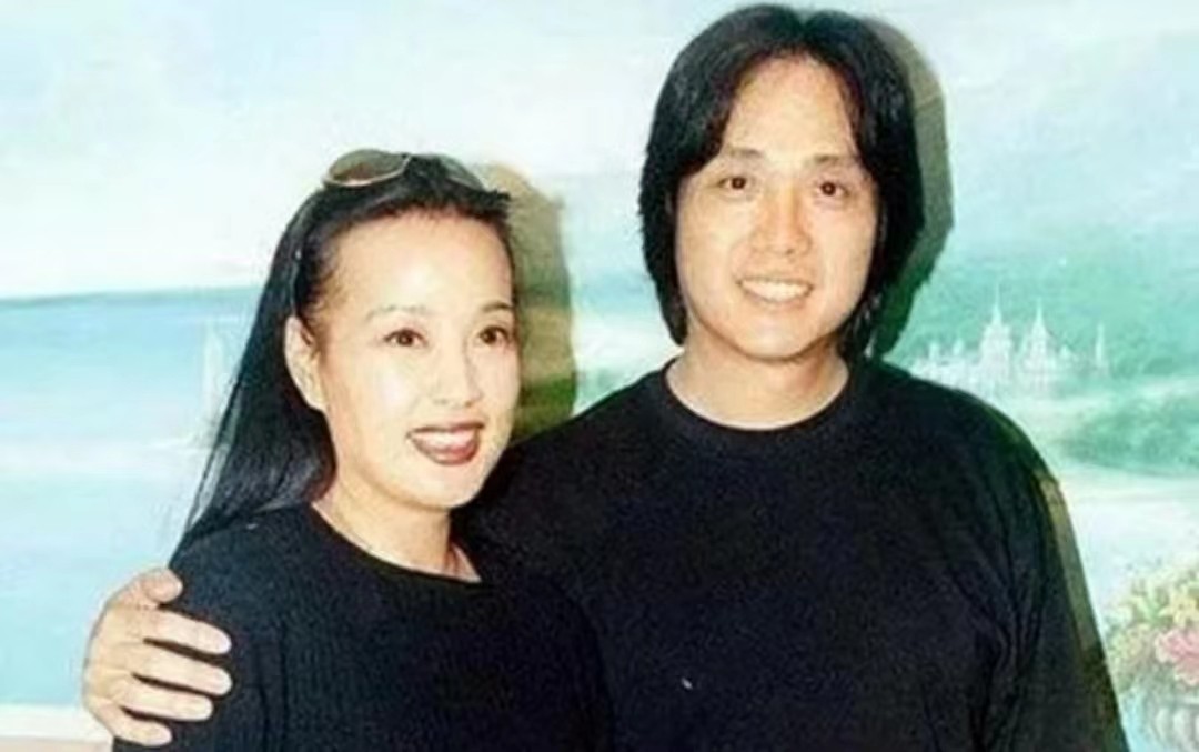 刘晓庆：一生4段婚姻，却未生一儿半女，60岁再次风光出嫁 第29张