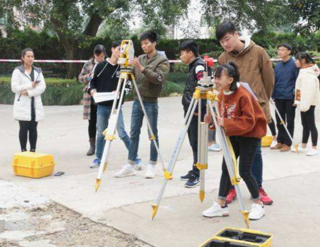 过来人票选“十大后悔专业”，会计、教育均上榜，一入医学深似海 第13张